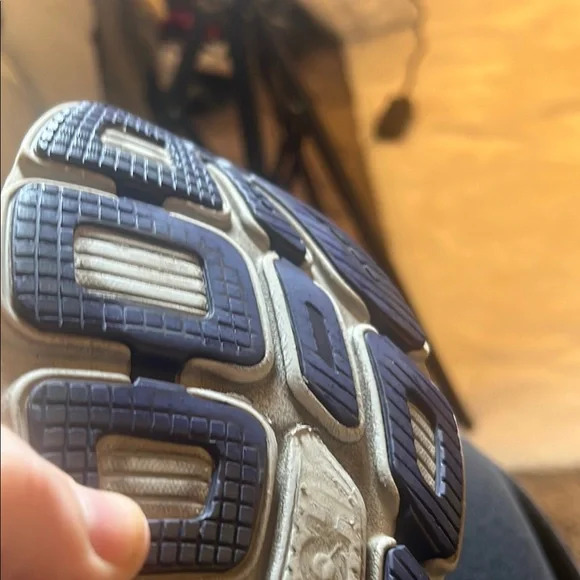 Hoka Navy and Purple Athletic Shoes Size 8.5 - Picture 12 of 13